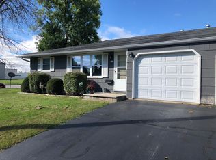 127 3rd Ave, Pulaski, WI 54162