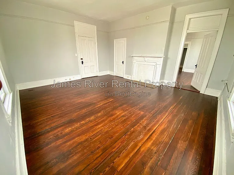 1003 Floyd St #3 — Photo 7
