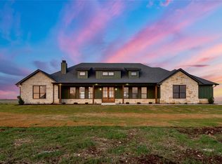 260 Willow Moon Ranch Rd, Crawford, TX 76638