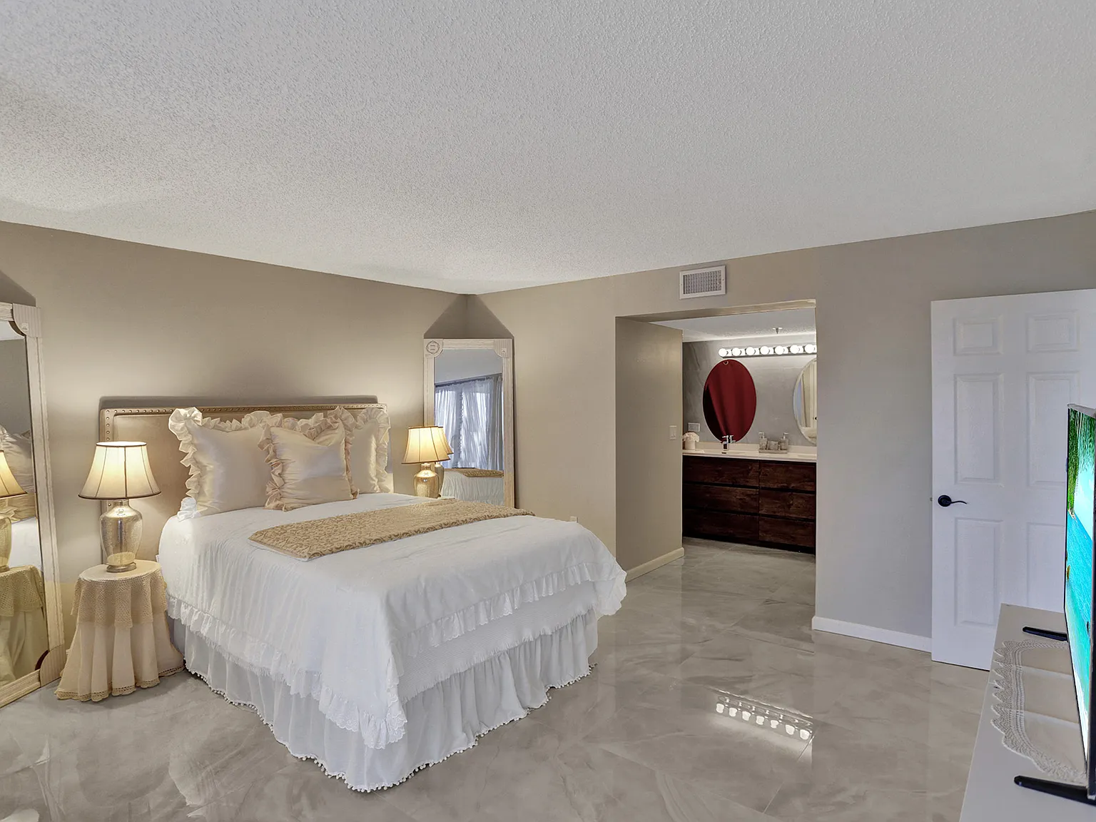 2 bed, 1260 sqft, $1,800 — Photo 3