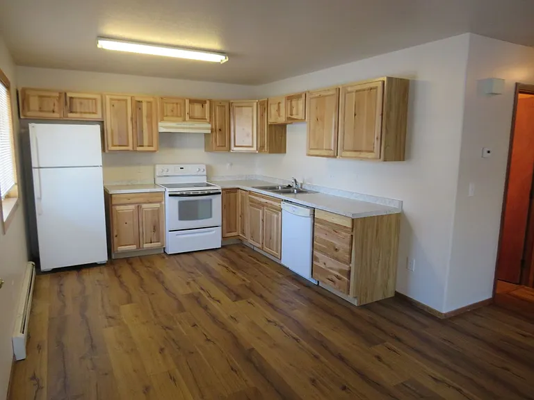 201 Quinella St #2 — Photo 10