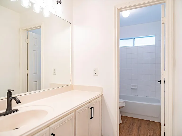 16327 Woma Ct — Photo 6