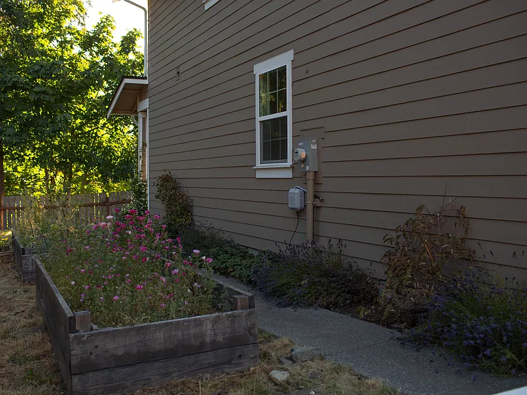 6751 Condor Loop NE — Photo 33