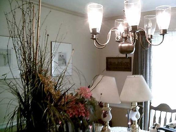 5th image of 1175 Falstaff Dr