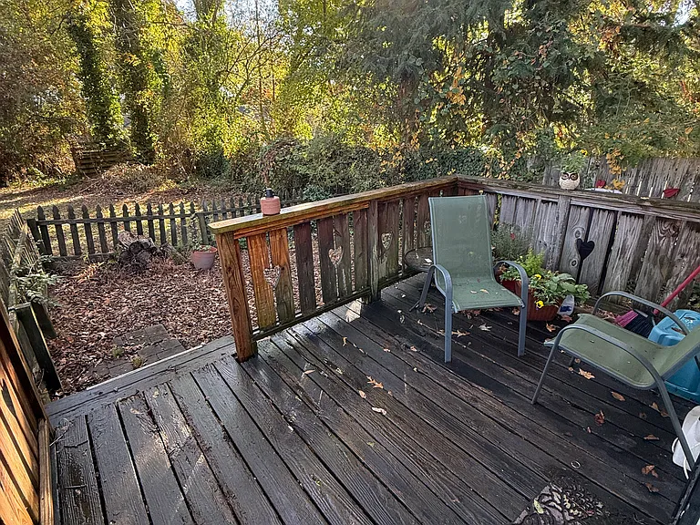 1147 United Ave SE #C — Photo 12