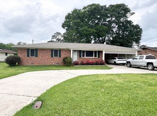 1561 Sumrall Rd, Columbia, MS 39429