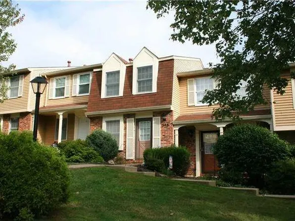 348 Scott Ln, Venetia, PA 15367
