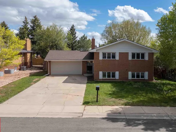 1520 W Hill Rd, Laramie, WY 82072