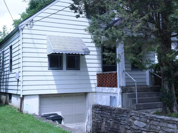 1916 Waltham Ave, Cincinnati, OH 45239