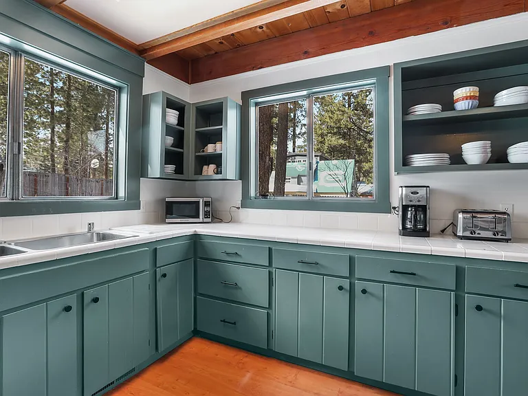 10115 Vista Ave — Photo 19