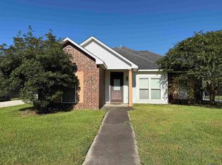 525 S Daphne Dr, Gonzales, LA 70737