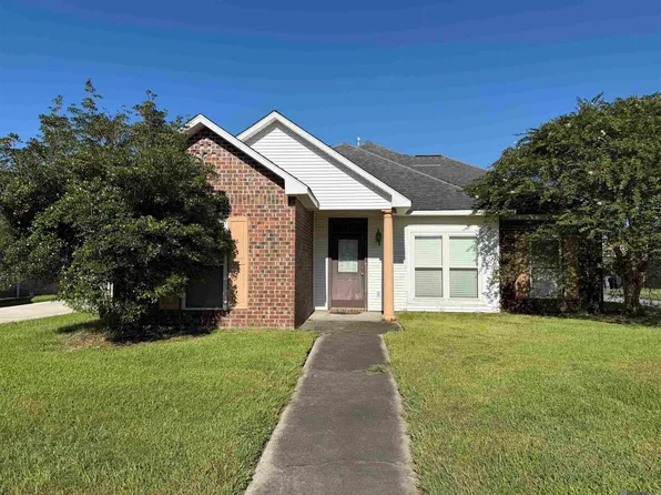 525 S Daphne Dr, Gonzales, LA 70737