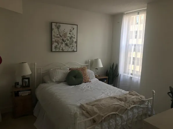 1205 Garfield St #808, Arlington, VA 22201