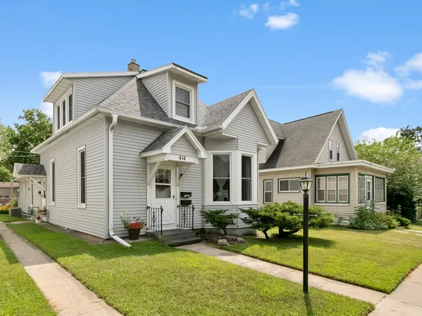 414 E Conant St, Portage, WI 53901