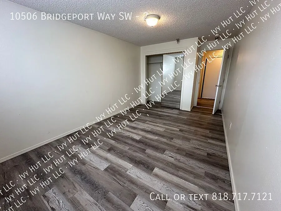Lakewood Living Made Easy: Spacious 1-Bedroom Apartment Awaits — Photo 1
