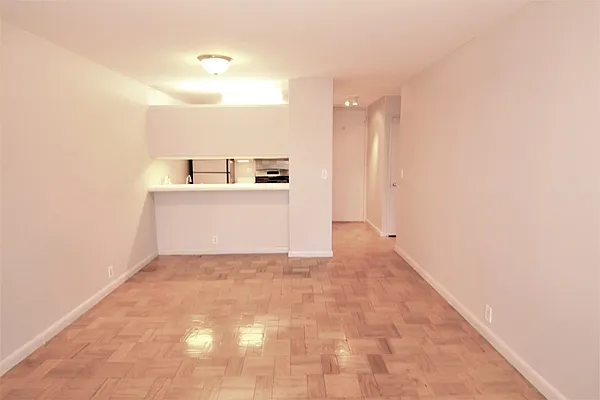 Rented by Oxford Property Group | media 4