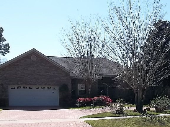 Pavered Circle Driveway