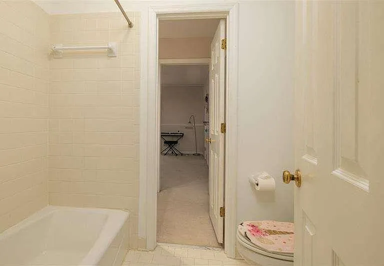 160 Clipper Bay Dr — Photo 21
