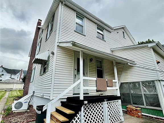 3rd image of 128-130 E Main St