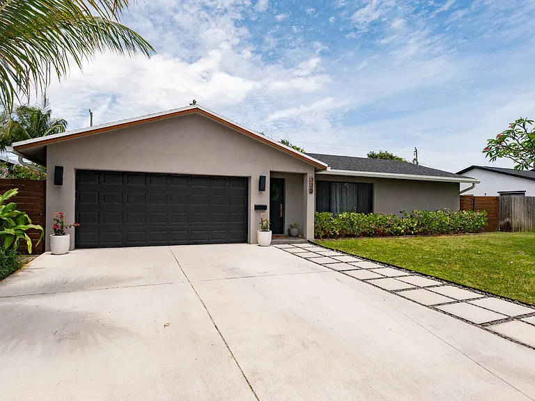 335 Franklin Rd — Photo 43