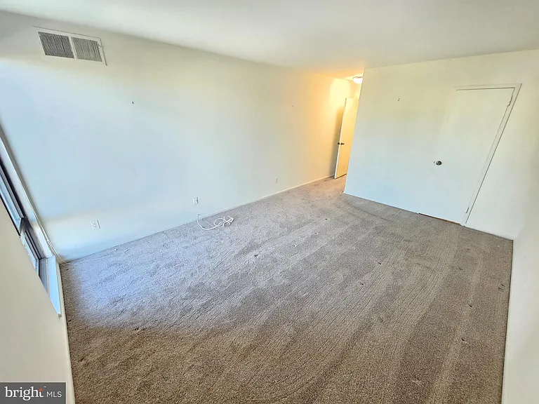 9900 Georgia Ave #415 — Photo 20