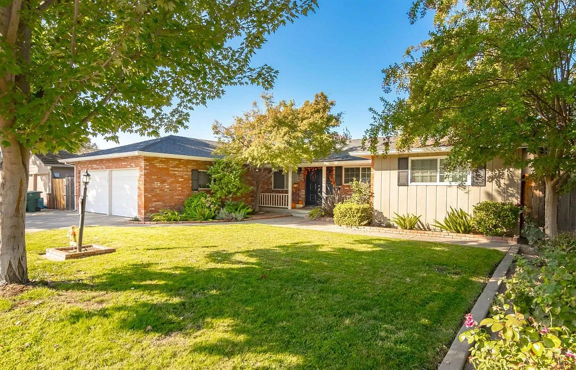 3729 Marigold Ln photo 1