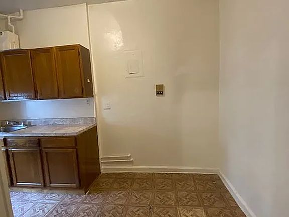 5th image of 30-36 34th St #4D