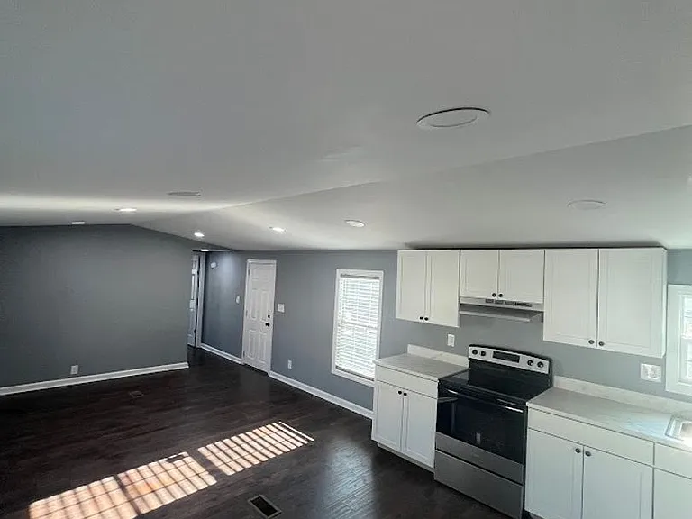 5627 Hardwick Ln — Photo 24