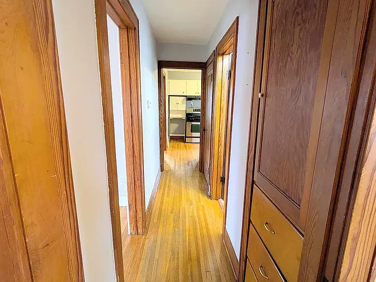 304 Redbud Dr — Photo 19