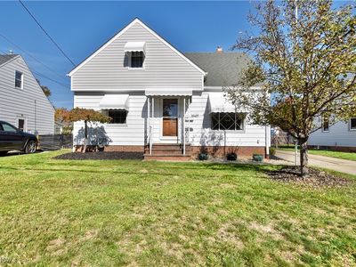 30407 Mildred St, Willowick, OH, 44095