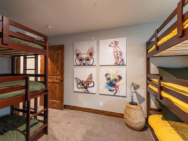 313 Vasquez Rd — Photo 32