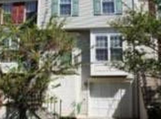 45558 Whitcomb Sq, Sterling, VA 20166