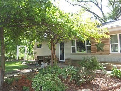 4th image of 2615 Blythe Ct