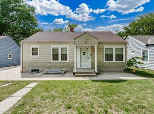 611 S Pershing Ave, Wichita, KS 67218