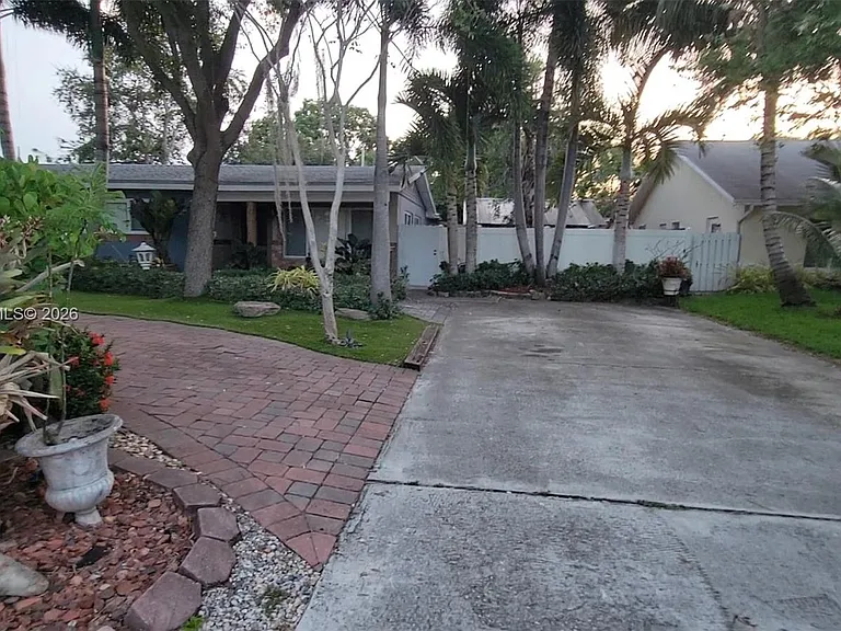 1115 SW 25th Ave #B — Photo 26