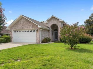 3911 Windsor Castle Blvd, Milton, FL 32583