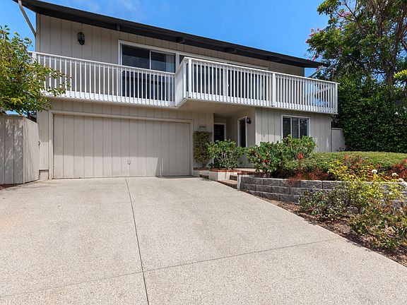 3rd image of 13981 Mercado Dr