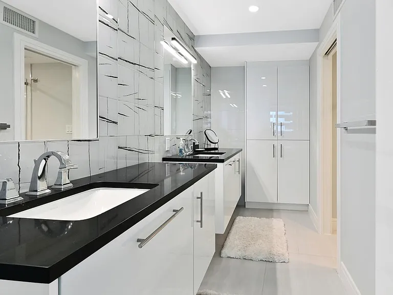4001 Gulf Shore Blvd N #602 — Photo 21