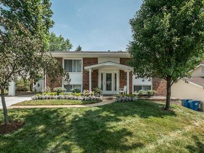 12463 Glenbush Dr, Maryland Heights, MO, 63043