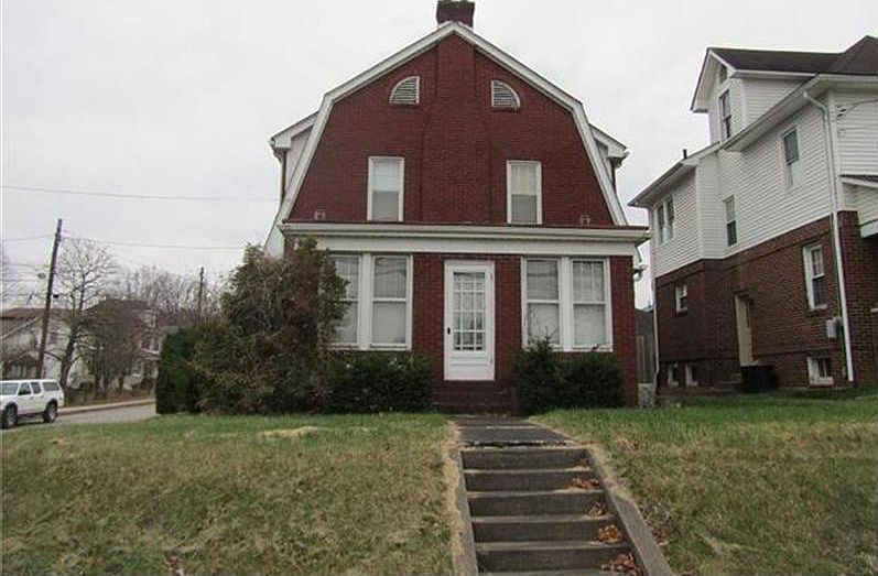 1st image of 1832 7th St