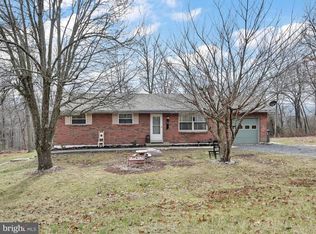 35 Stardust Ln, Auburn, PA 17922