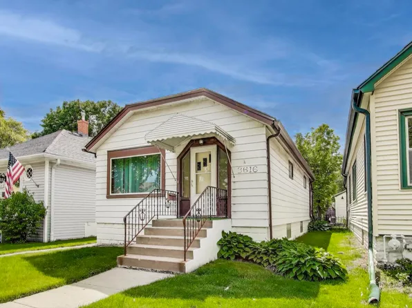 8616 Georgiana Ave, Morton Grove, IL 60053