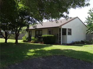 227 14th Ave N, Texas City, TX 77590