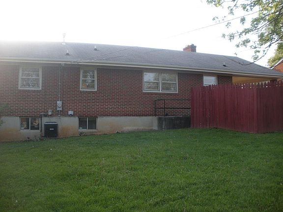 5th image of 1651 Garstland Dr NW