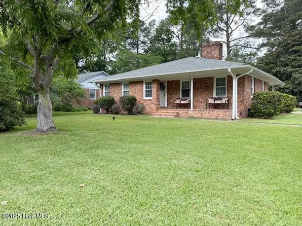 1405 Greenville Blvd SE, Greenville, NC 27858