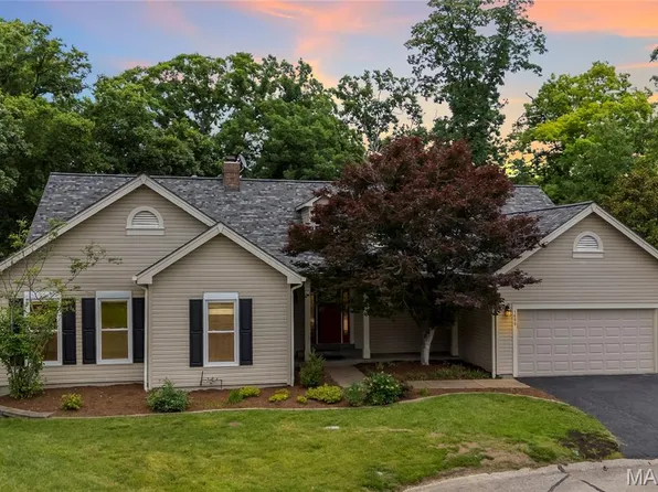 1600 Baxter Forest Ridge Ct, Chesterfield, MO 63005