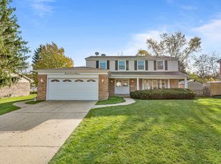 3415 Winnetka Rd, Glenview, IL 60026