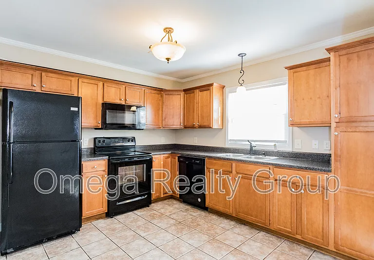704 Cahaba Manor Dr — Photo 9