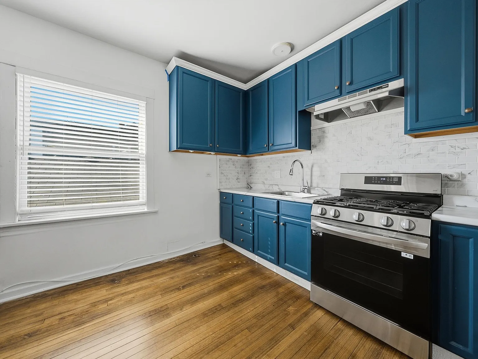 2 bed, 86 sqft, $1,500 — Photo 4