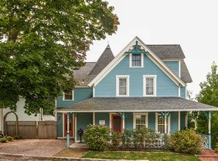 20 High St, Groton, CT 06340